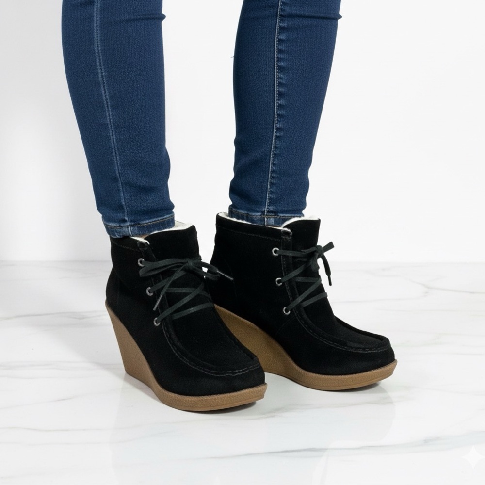 Rebecca Minkoff Black Suede Lace Up Wedge Booties Size 10M